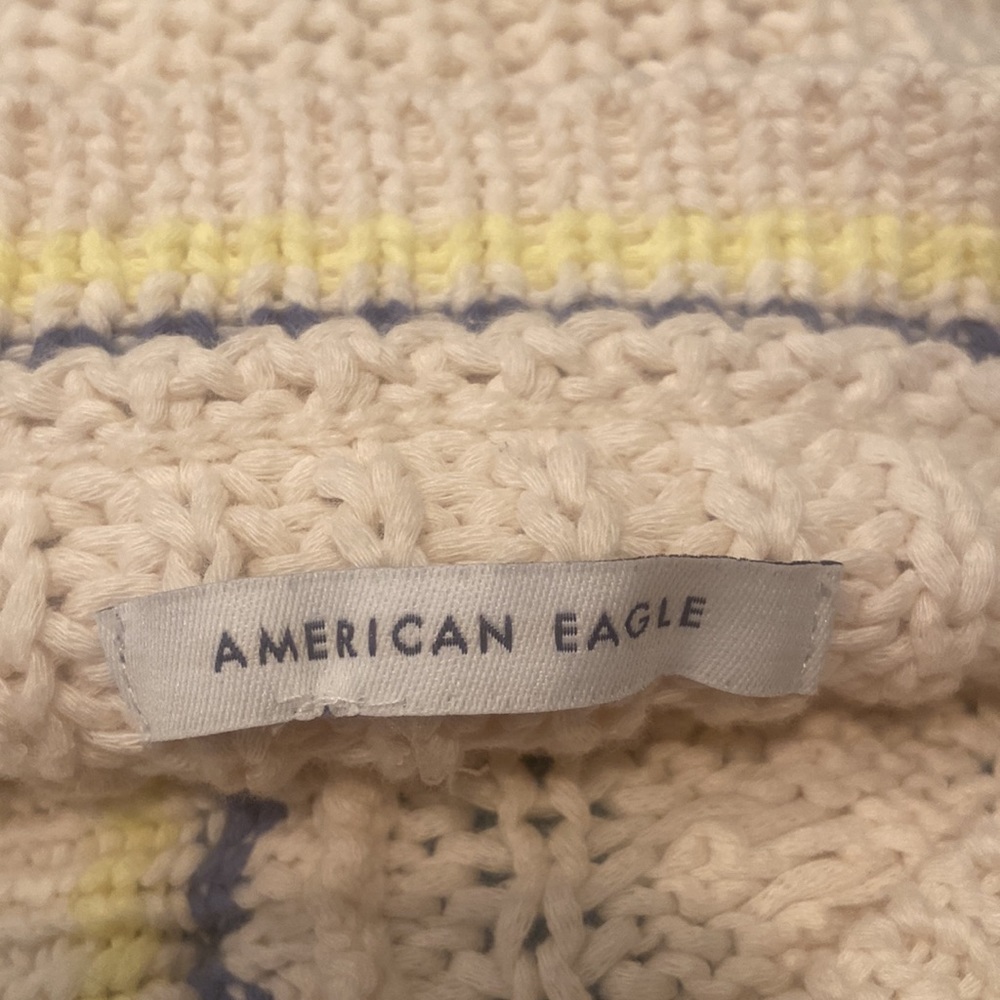 NWOT American Eagle Cream Button Down Sweater Vest - Picture 2 of 3